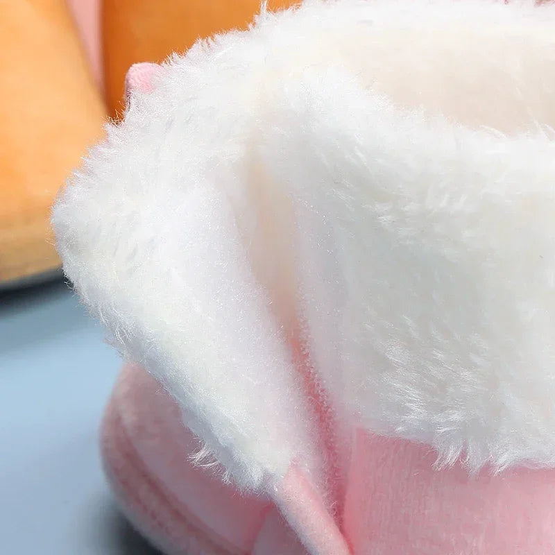Cozy Pompom Soft Booties for Infants and Toddlers - Stylish Snow Boots for Newborn Comfort