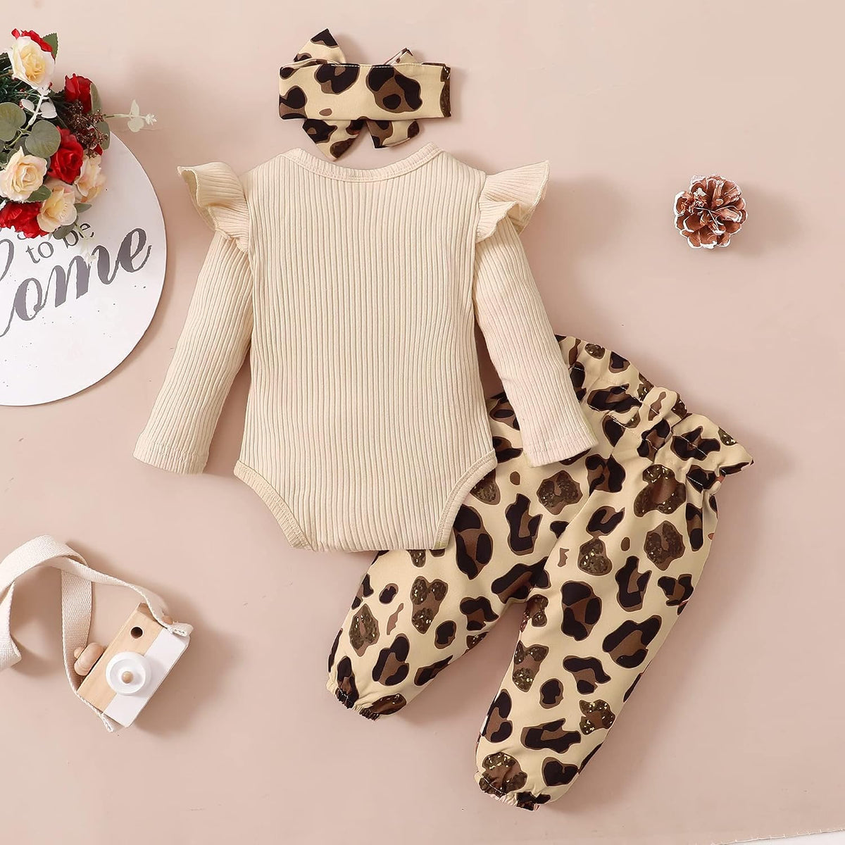 Adorable Newborn Baby Girl 3-Piece Floral Outfit Set for Cozy Fall and Winter Days