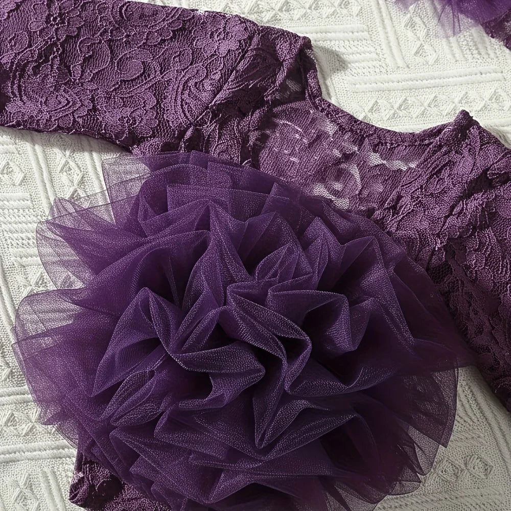 Adorable Lace Flower Headband and Bodysuit Set for Newborns - Perfect for 100th Day Photoshoots and Baby Shower Gifts!