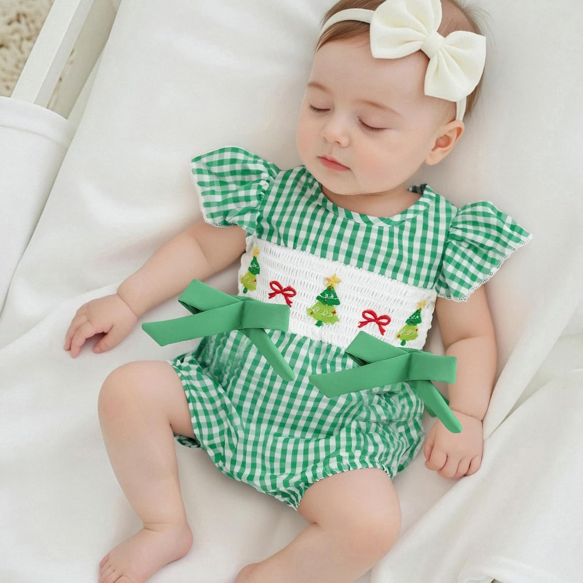Newborn Girl Smocked Santa Romper Infant Baby Christmas Tree Embroidery Bubble Rompers Fly Sleeve Gingham Bodysuit